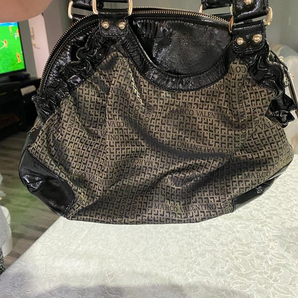 Beautiful Marco Valentino purse - Picture 3 of 3